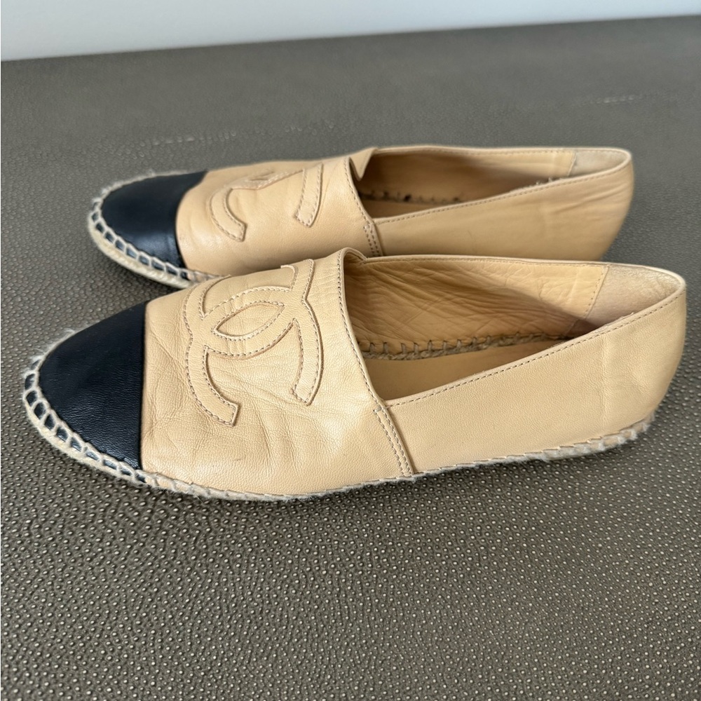 Chanel espadrilles black and nude